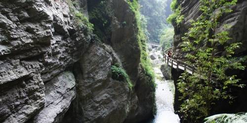 龍水峽地縫