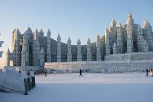 秋冬去雪鄉旅遊5日遊-體驗潑水成(chéng)冰、雪山寒地溫泉篝火晚會